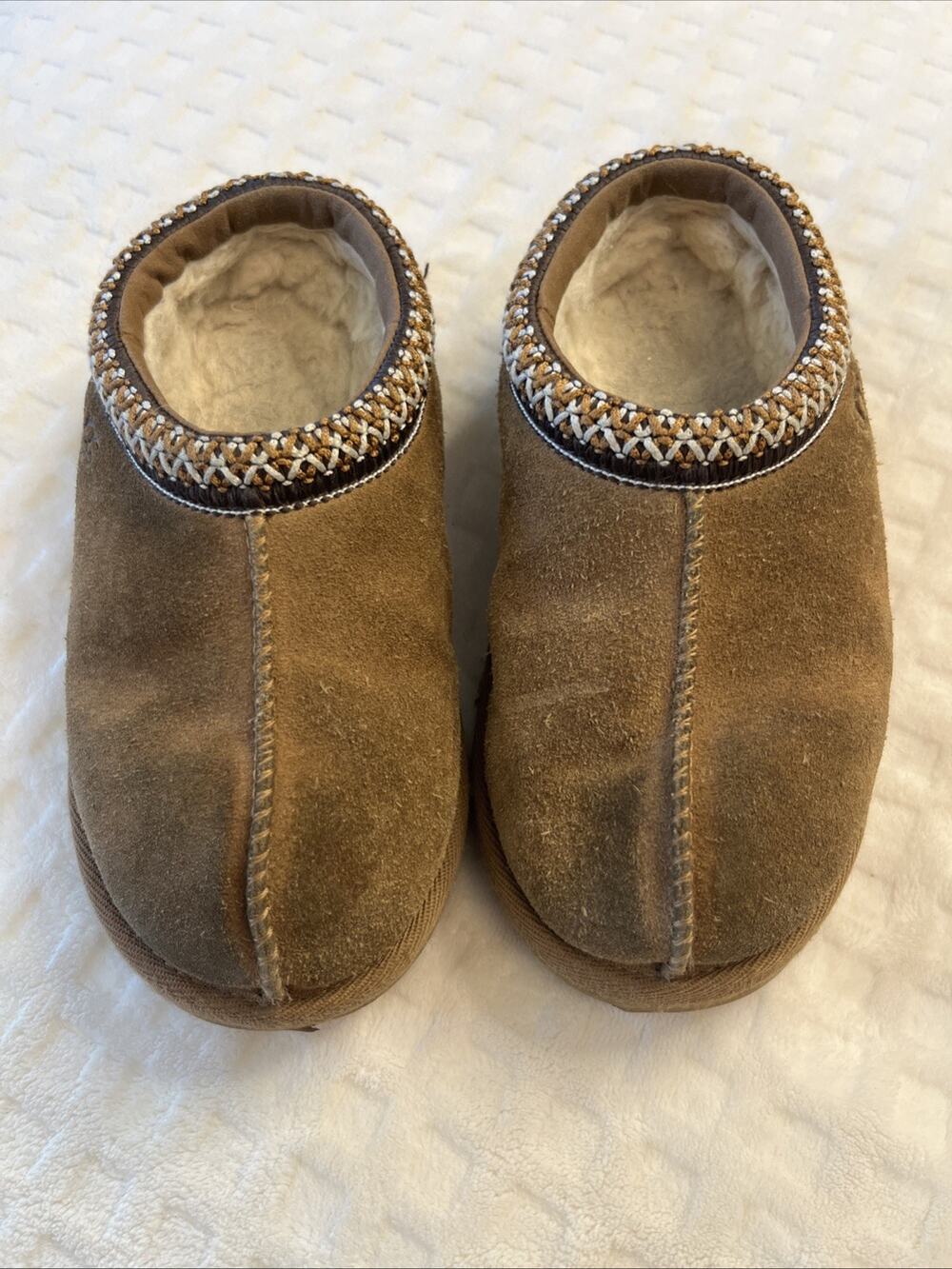 UGG Tan Taz Tazman Slip Ons Girls 12 Classic Leather Slip On *WEAR *‎